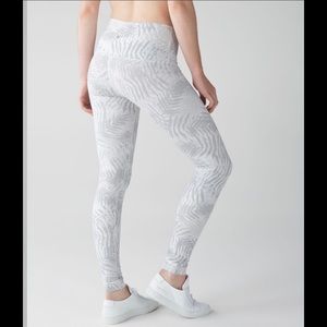 Lululemon Wunder Under Pant (High Rise) Palm Camo White Nimbus Luxtreme 6